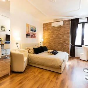 smart-apartment-milan-downtown.italymilanhotels.net/